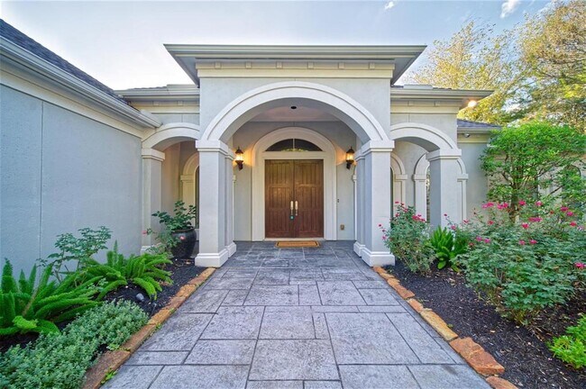 Building Photo - 910 Peachwood Bend