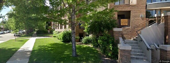 Side street view - 1085 Broadway