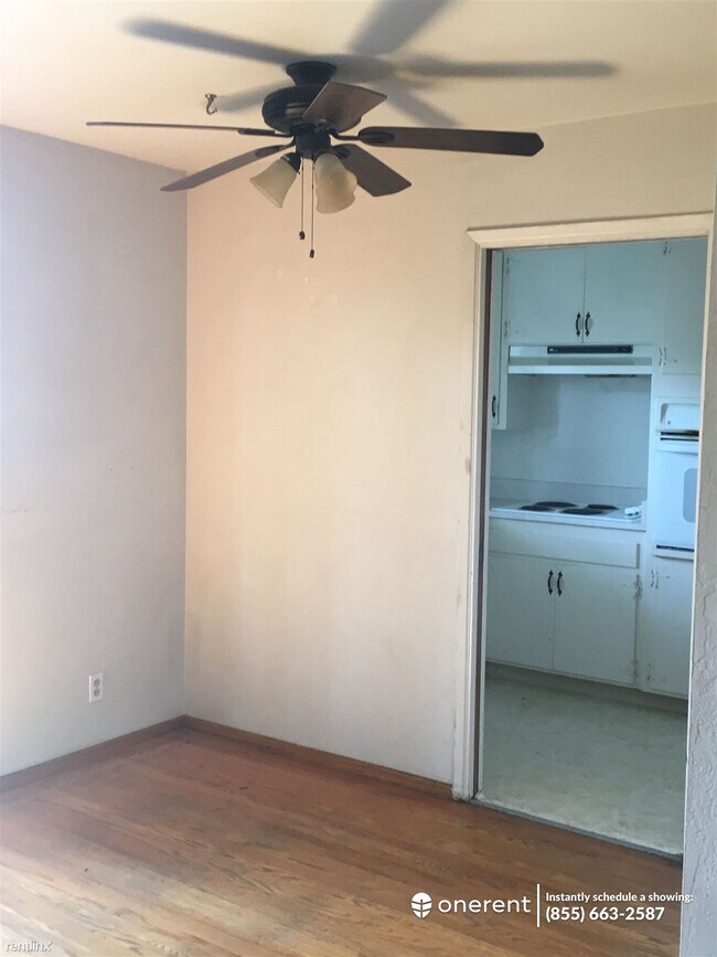 Building Photo - 836 El Camino Real