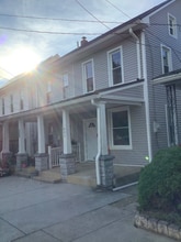Building Photo - 407 Herman Ave