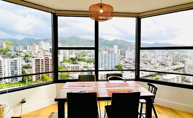 Gorgeous Mountain views (with Rainbows too!) in Dining - 1221 Victoria St
