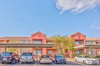 Building Photo - 4730 E Craig Rd