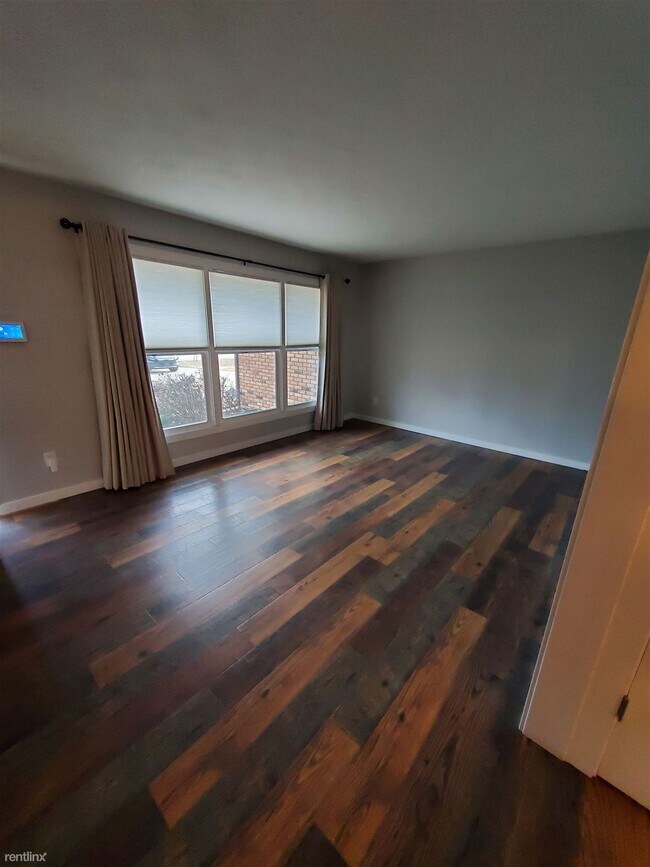 Building Photo - 3 br, 2 bath House - 12655 Linda Ln