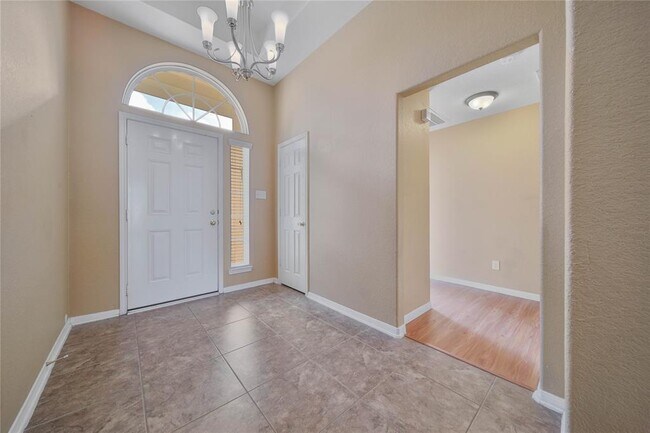 Foto del edificio - 22719 Hearthstone Hill Ln