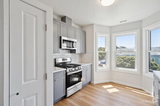 Building Photo - 5010 Geary Blvd