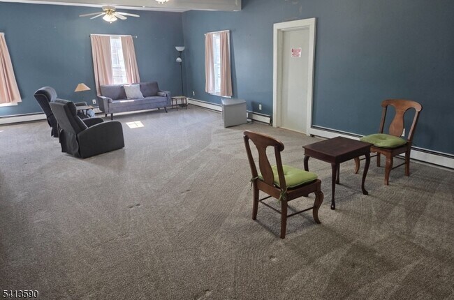 Foto del edificio - 25 Main St