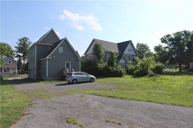 Foto del edificio - 222 Academy St