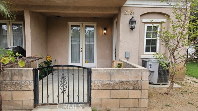 Building Photo - 273 S Arroyo Dr