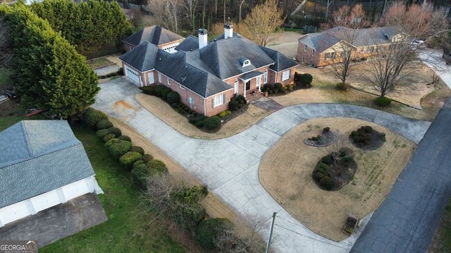 Foto del edificio - 678 Verney Dr