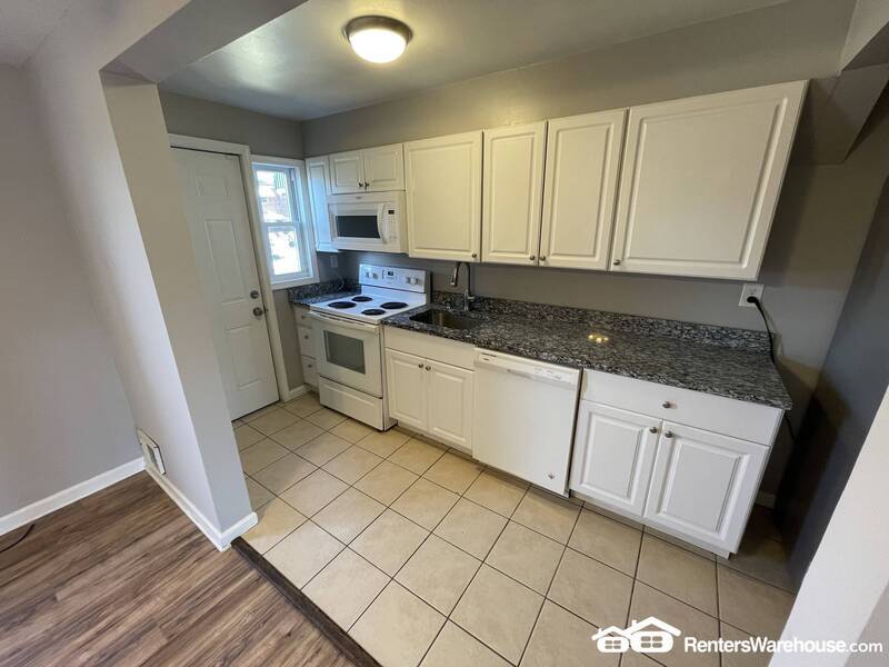Foto principal - 7926 St Claire Ln