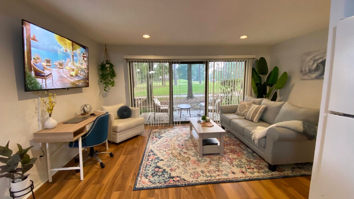 Foto principal - 12900 Walden Rd