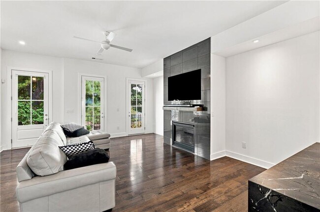Foto del edificio - 3573 Parkside Wy