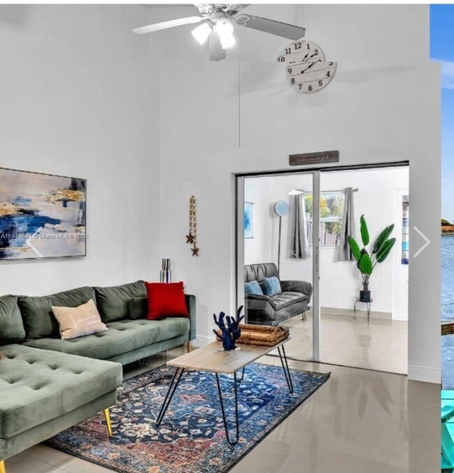 Foto del edificio - 5721 SW 24th Ave