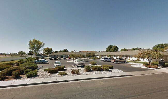 Foto del edificio - 160 Serpa Pl