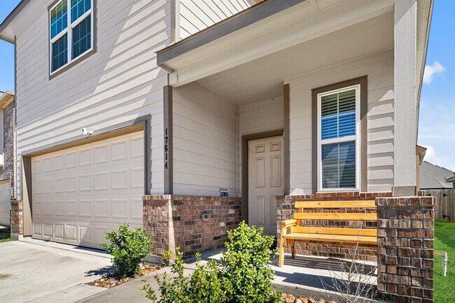 Building Photo - 17614 Greystanes Rd