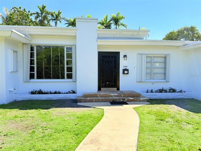 Foto del edificio - 2300 SW 24th St
