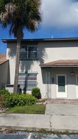 Foto principal - 5136 St Charles Ln