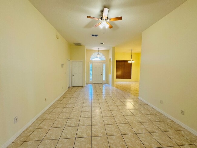 Building Photo - 3BD/2BA Gem in Brighton Lakes Community!