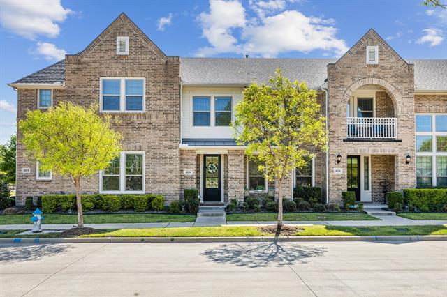 Building Photo - 4856 Woodruff Way
