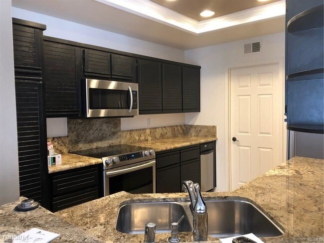 Building Photo - 2 br, 2 bath House - 68 Baycrest Ct # 56