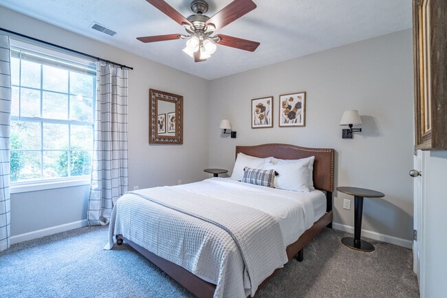 Building Photo - 104 Kingston Pointe Dr