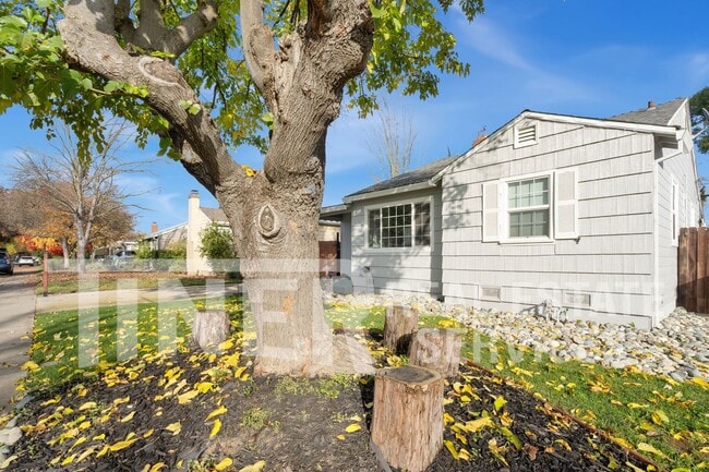 Foto del edificio - 4739 61st St