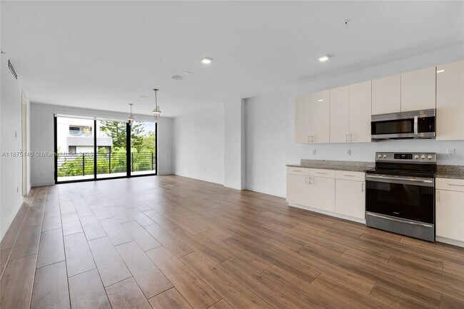 Foto del edificio - 3265 Bird Ave