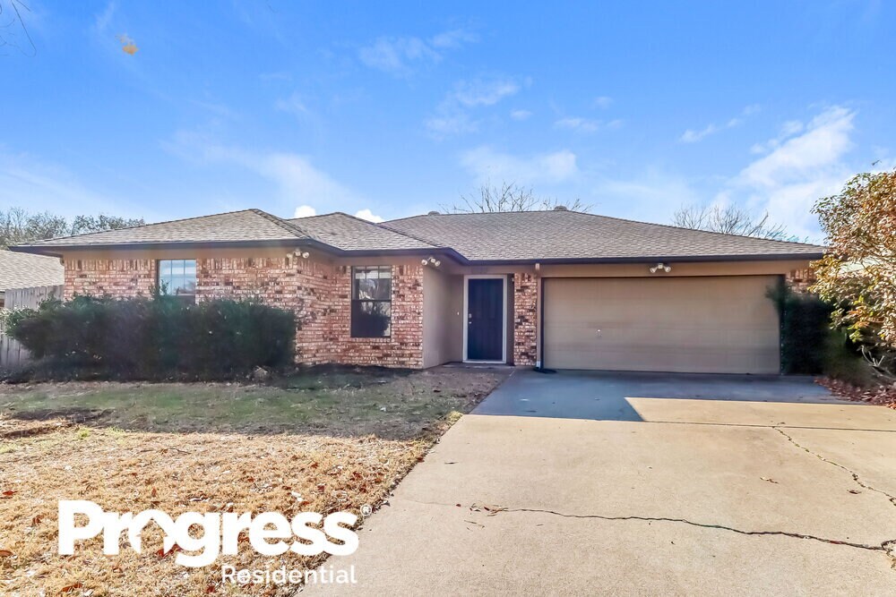 6520 Westridge Dr, Watauga, TX 76148 House Rental in Watauga, TX