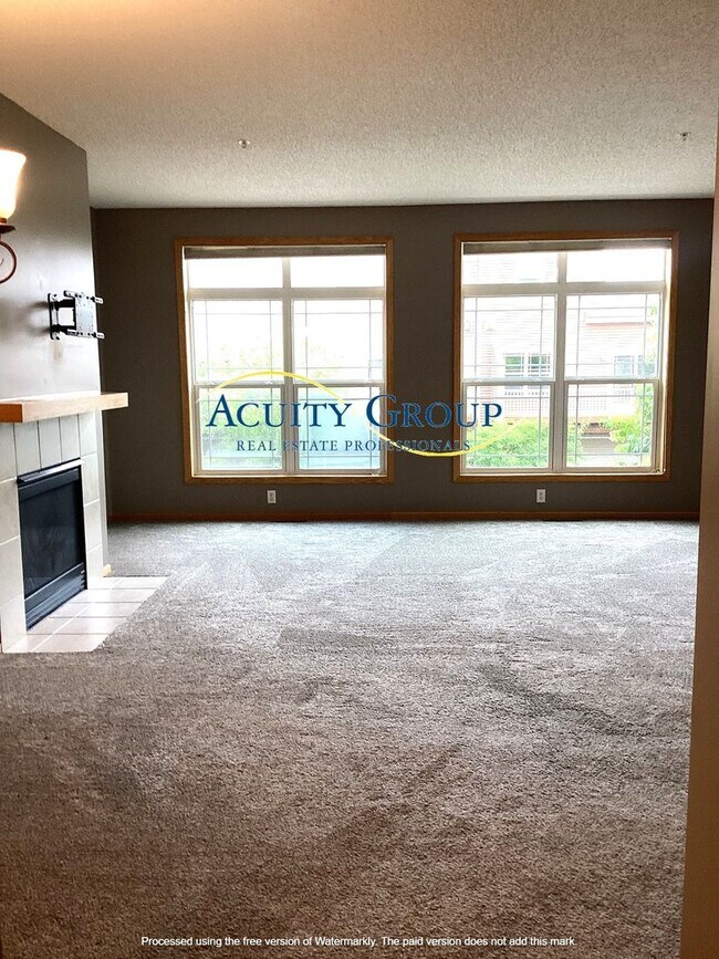 Foto del edificio - 3BR, 3BA End-Unit Townhome in Ramsey