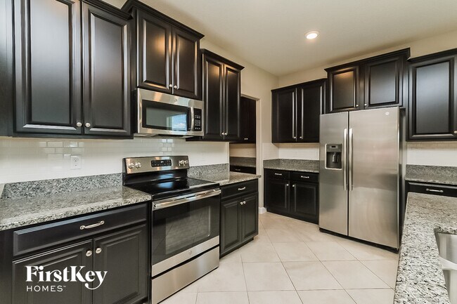 Building Photo - 9924 Victory Gallop Loop