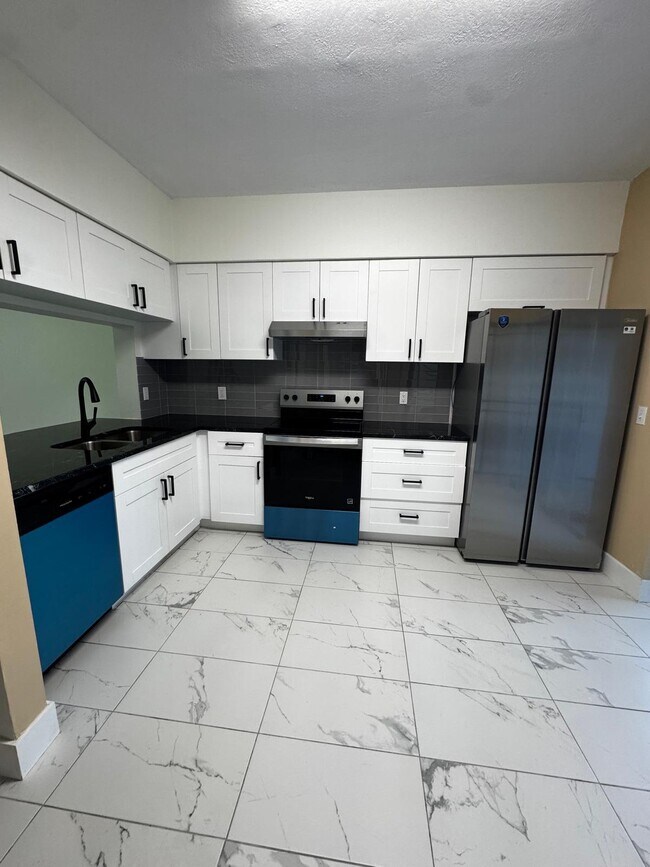 Foto del edificio - 5444 Jubilee Way