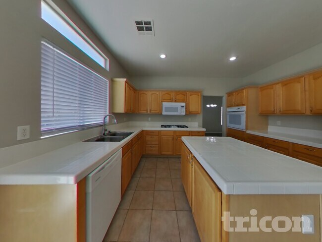 Foto del edificio - 7224 Rustic Meadow St