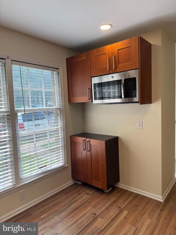 Building Photo - 7460 Adams Park Ct