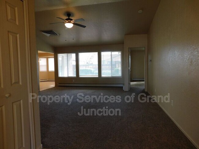 Foto del edificio - 428 Jornada St