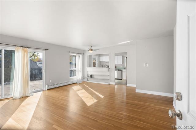 Foto del edificio - 203 Elmwood Dr