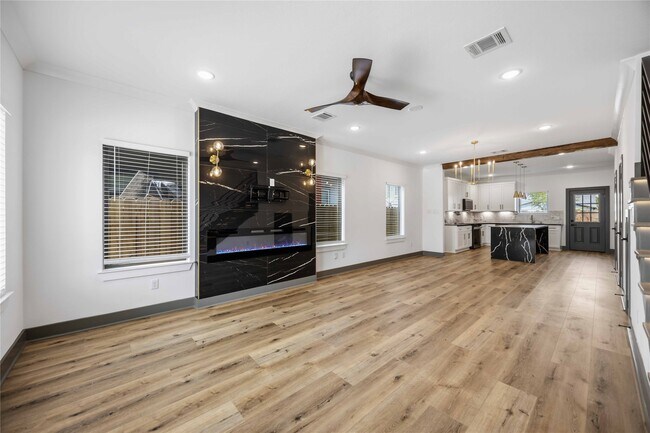 Foto del edificio - 7949 Attwater St
