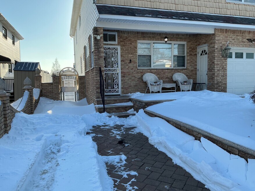 306 Jefferson Ave