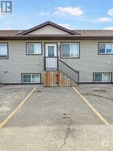Building Photo - 9225-393 93 Ave