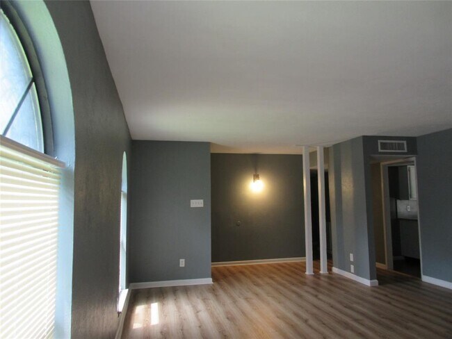 Foto del edificio - 2631 Killdeer Ln