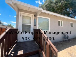 Building Photo - 507 Glade Pl