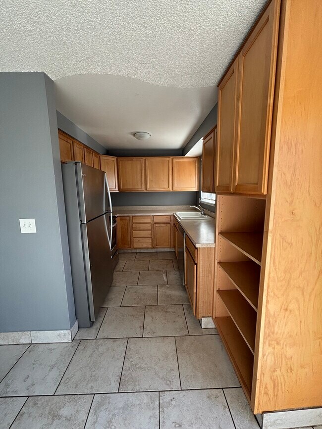 Foto del edificio - 1109 E 30th St