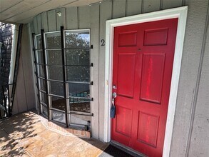 Building Photo - 2611 Marilee Ln