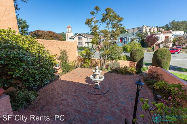 Building Photo - 4 br, 3 bath House - 550 Laguna Honda Blvd.
