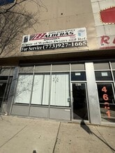 Building Photo - 4621 S Ashland Ave