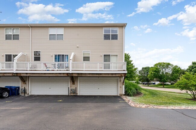 Foto del edificio - 1464 Cambria Dr