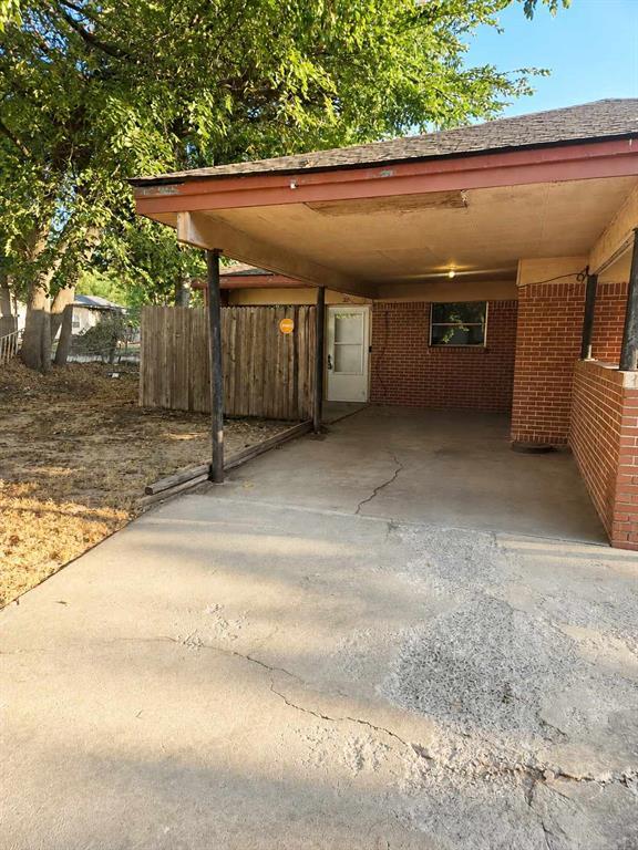 Building Photo - 6605 NW 30th Terrace