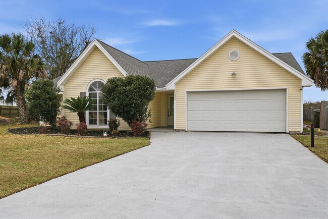 Building Photo - 1434 Santa Anita Dr
