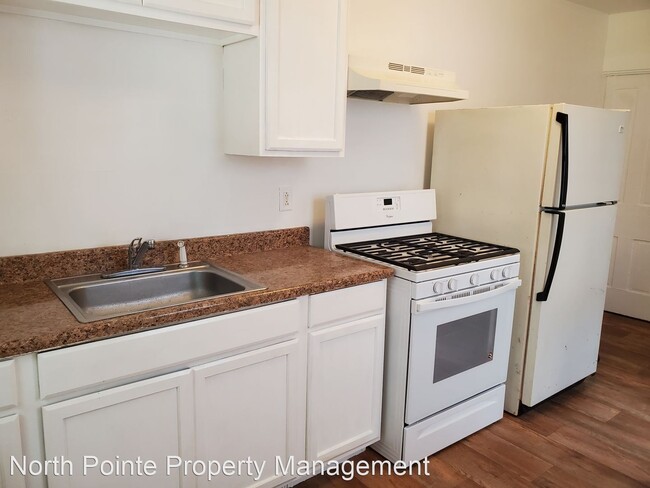 Building Photo - 4 br, 1 bath House - 516 Howard Ave