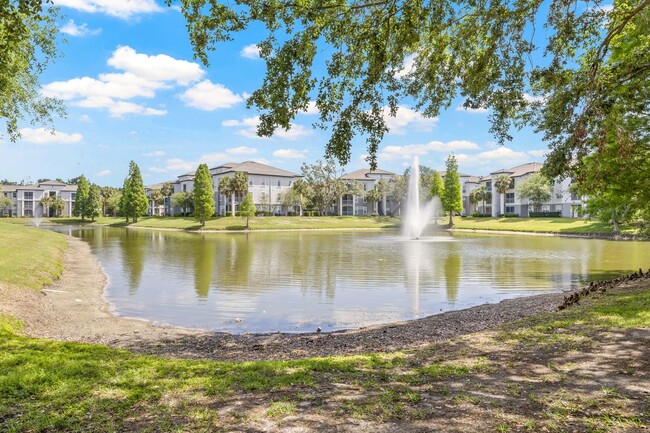 Foto del edificio - 5513 Legacy Crescent Pl