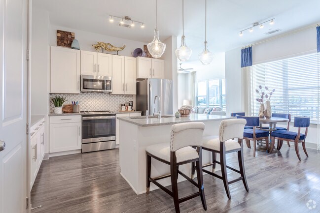 2HAB, 2BA - 1,152 ft² - B3 - COCINA - The Banks at Las Colinas